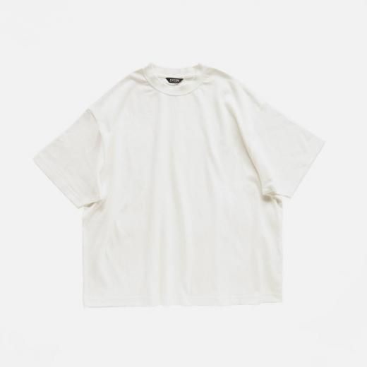 <img class='new_mark_img1' src='https://img.shop-pro.jp/img/new/icons1.gif' style='border:none;display:inline;margin:0px;padding:0px;width:auto;' />WIDE S/S T-SHIRT