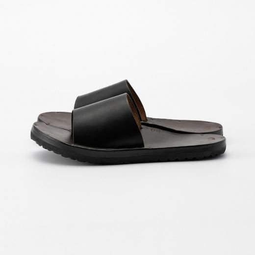 <img class='new_mark_img1' src='https://img.shop-pro.jp/img/new/icons1.gif' style='border:none;display:inline;margin:0px;padding:0px;width:auto;' />LATIGO LEATHER SANDALS SIMONE