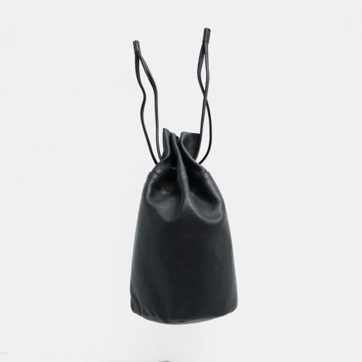 <img class='new_mark_img1' src='https://img.shop-pro.jp/img/new/icons1.gif' style='border:none;display:inline;margin:0px;padding:0px;width:auto;' />GOAT LEATHER POUCH BAG70