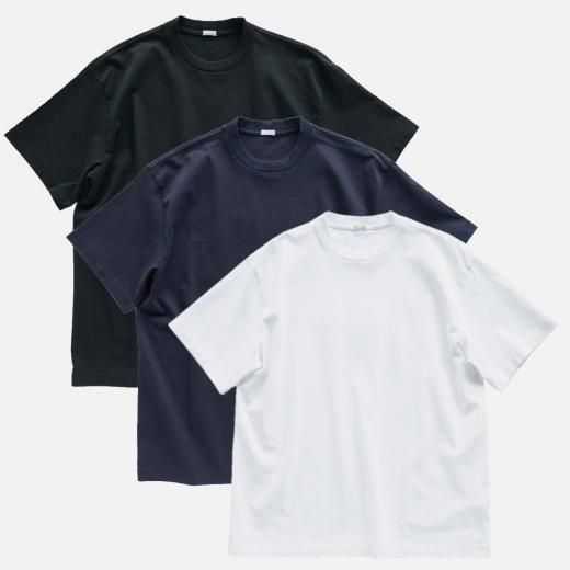 <img class='new_mark_img1' src='https://img.shop-pro.jp/img/new/icons1.gif' style='border:none;display:inline;margin:0px;padding:0px;width:auto;' />LIGHT WEIGHT T-SHIRT