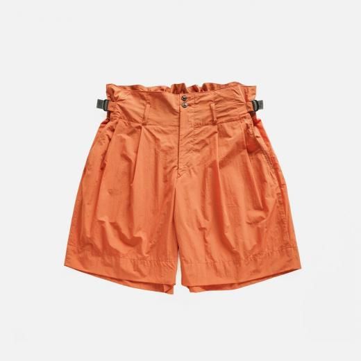 <img class='new_mark_img1' src='https://img.shop-pro.jp/img/new/icons1.gif' style='border:none;display:inline;margin:0px;padding:0px;width:auto;' />NYLON GURKA SHORTS