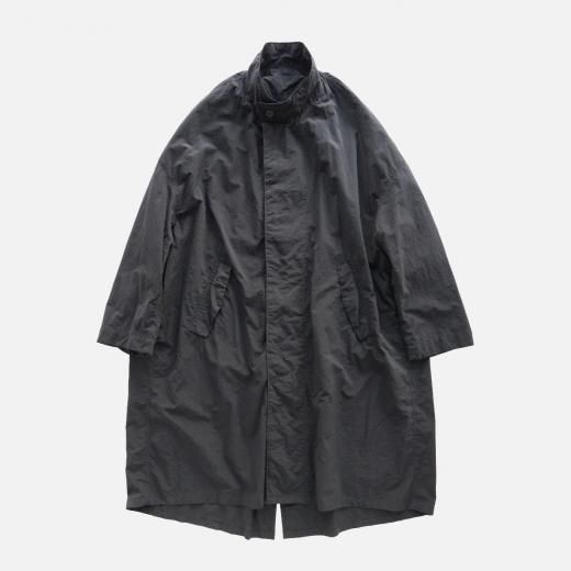<img class='new_mark_img1' src='https://img.shop-pro.jp/img/new/icons1.gif' style='border:none;display:inline;margin:0px;padding:0px;width:auto;' />NYLON TUSSAH POPLIN GARMENT DYED OVERSIZED COAT