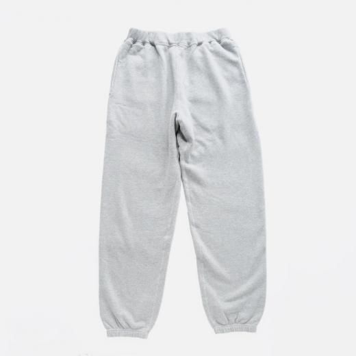 <img class='new_mark_img1' src='https://img.shop-pro.jp/img/new/icons1.gif' style='border:none;display:inline;margin:0px;padding:0px;width:auto;' />SWEATPANTS