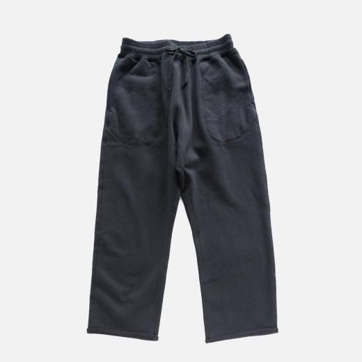<img class='new_mark_img1' src='https://img.shop-pro.jp/img/new/icons1.gif' style='border:none;display:inline;margin:0px;padding:0px;width:auto;' />SWEAT PANTS