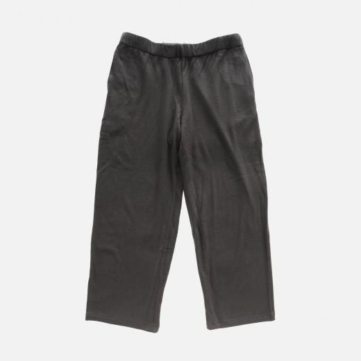 <img class='new_mark_img1' src='https://img.shop-pro.jp/img/new/icons1.gif' style='border:none;display:inline;margin:0px;padding:0px;width:auto;' />SUPER 140S WOOL WIDE LEG PANTS