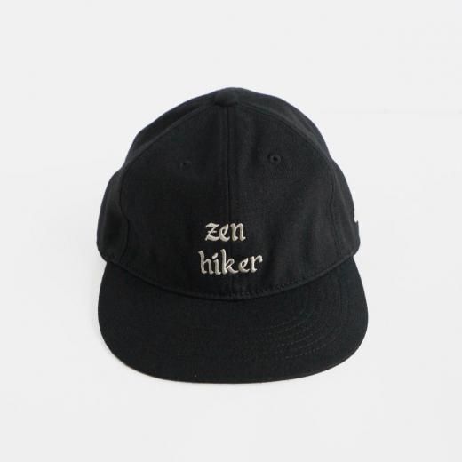<img class='new_mark_img1' src='https://img.shop-pro.jp/img/new/icons1.gif' style='border:none;display:inline;margin:0px;padding:0px;width:auto;' />ZEN HIKER CAP 25 designed by Jerry UKAI