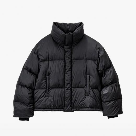 <img class='new_mark_img1' src='https://img.shop-pro.jp/img/new/icons1.gif' style='border:none;display:inline;margin:0px;padding:0px;width:auto;' />PERTEX QUANTUM AIR INSULATED PUFFER JACKET