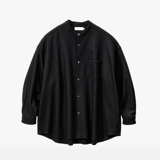 <img class='new_mark_img1' src='https://img.shop-pro.jp/img/new/icons1.gif' style='border:none;display:inline;margin:0px;padding:0px;width:auto;' />WOOL SMOOTH FLANNEL OVERSIZED BAND COLLAR SHIRT