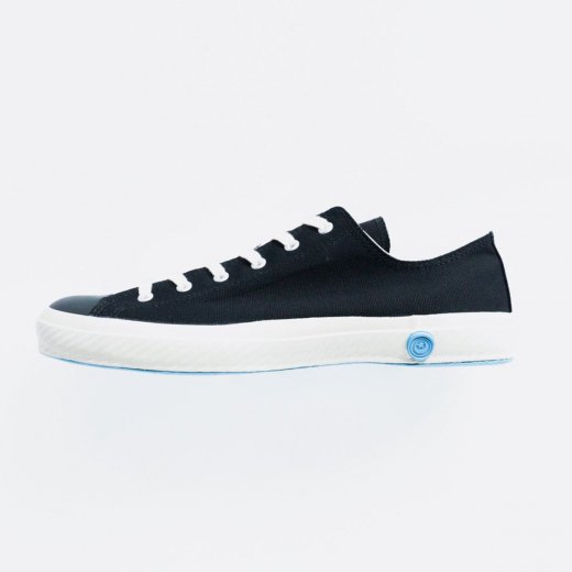 <img class='new_mark_img1' src='https://img.shop-pro.jp/img/new/icons57.gif' style='border:none;display:inline;margin:0px;padding:0px;width:auto;' />CANVAS SNEAKER LOW