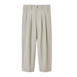 <img class='new_mark_img1' src='https://img.shop-pro.jp/img/new/icons5.gif' style='border:none;display:inline;margin:0px;padding:0px;width:auto;' />MAGIC STICK/URBAN GREY WIDE TAPERD TROUSERS