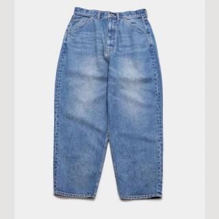 <img class='new_mark_img1' src='https://img.shop-pro.jp/img/new/icons5.gif' style='border:none;display:inline;margin:0px;padding:0px;width:auto;' />APPLEBUM/"SELENA" WIDE TAPERED DENIM PANTS (DAMAGE)