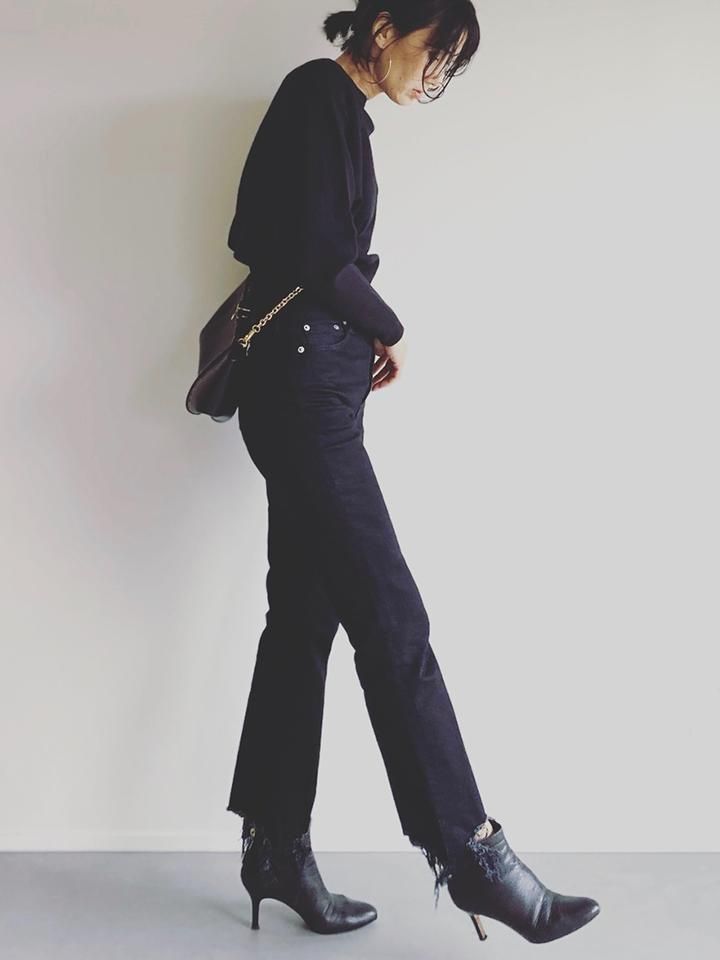 woadblue / ウォードブルー 坪田あさみさんコラボ デニム BOOTY DENIM BLACK ブーティフレアブラックデニム