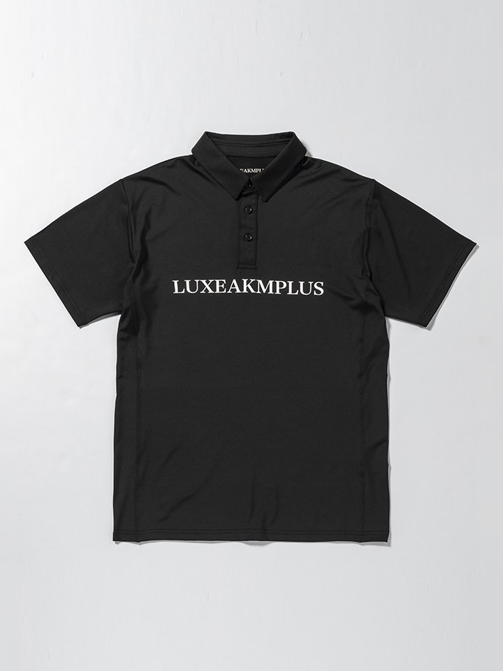 LUXEAKMPLUS (リュクスエイケイエムプラス) ゴルフ BASIC LOGO POLO SHIRTS フロントロゴ半袖ポロシャツ  LAH-23001