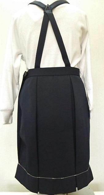 小学生 制服 冬スカート（紺） 箱６ヒダ 学生服 スクールスカート 女子 吊りスカート 小学校 標準服 - 学生服のお悩み即解決！学校制服専門店  制服おまかせ。