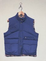 USED 90s CAMEL RIVERSIBLE DOWN VEST