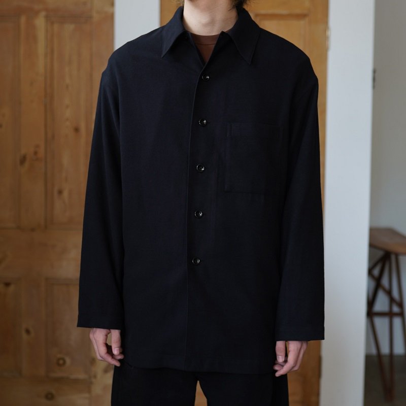 【LEMAIRE ルメール】 PYJAMA SHIRT FLANNEL / BLACK<img class='new_mark_img2' src='https://img.shop-pro.jp/img/new/icons20.gif' style='border:none;display:inline;margin:0px;padding:0px;width:auto;' />