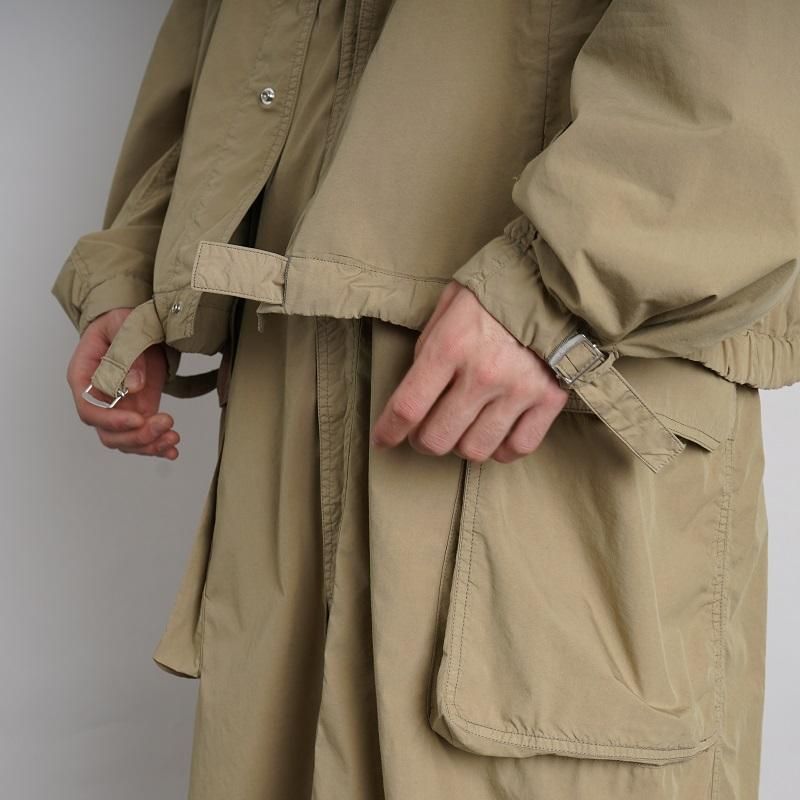 <img class='new_mark_img1' src='https://img.shop-pro.jp/img/new/icons20.gif' style='border:none;display:inline;margin:0px;padding:0px;width:auto;' />LEMAIRE ᡼ PARACHUTE PARKA
 / PALE KHAKI
