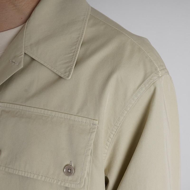 <img class='new_mark_img1' src='https://img.shop-pro.jp/img/new/icons20.gif' style='border:none;display:inline;margin:0px;padding:0px;width:auto;' />LEMAIRE ᡼ MILITARY SHIRT
 / OVERCAST GREY