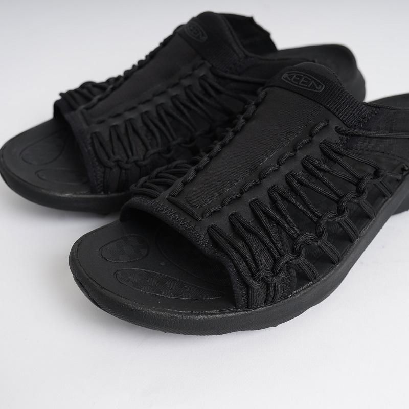 KEEN  UNEEK SNK SLIDE / BLACKBLACK