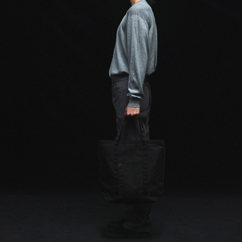 MONOLITH モノリス】 TOTE OFFICE SOLID M / BLACK- Avelia ONLINE STORE