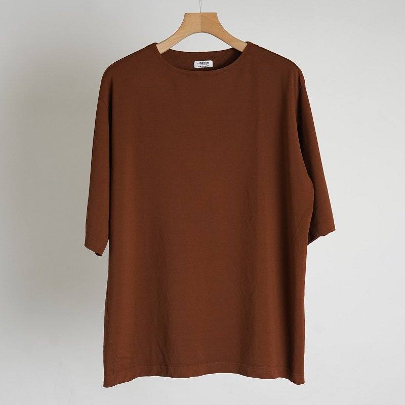 代引き人気 BOAT MAATEE&SONS 23ss S/S brown TEE Tシャツ/カットソー