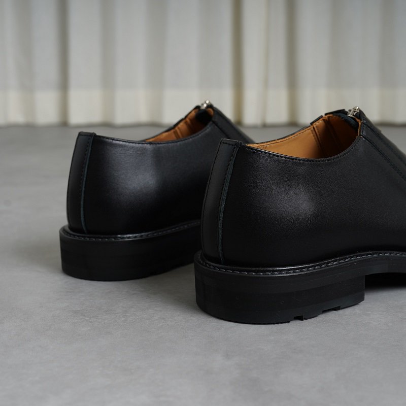 Hender Scheme エンダースキーマ】 front fastner / BLACK - Avelia