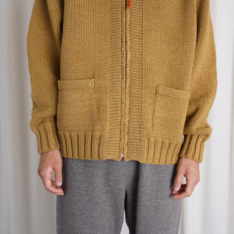 Slopeslow ץ COWICHAN SWEATER / CAMEL