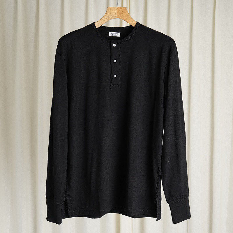 【MAATEE＆SONS マーティーアンドサンズ】 【MAATEE＆SONS マーティーアンドサンズ】 綿紡WASHABLE WOOL HENRY  TEE / BLACK- Avelia ONLINE STORE