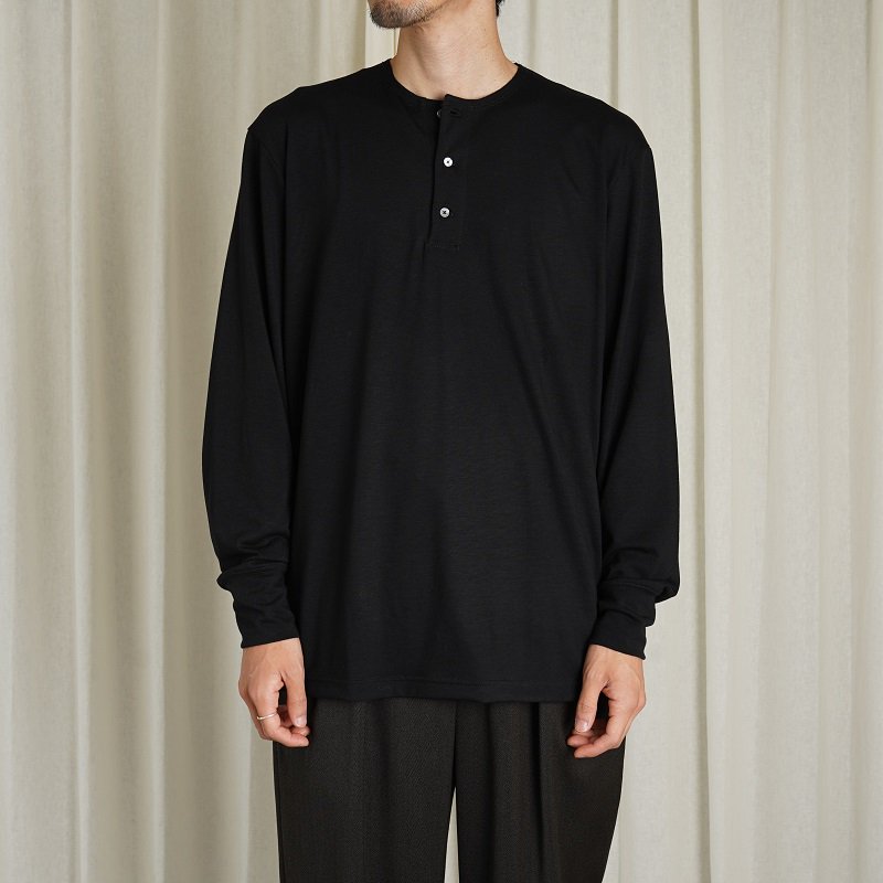 【MAATEE＆SONS マーティーアンドサンズ】 【MAATEE＆SONS マーティーアンドサンズ】 綿紡WASHABLE WOOL HENRY  TEE / BLACK- Avelia ONLINE STORE