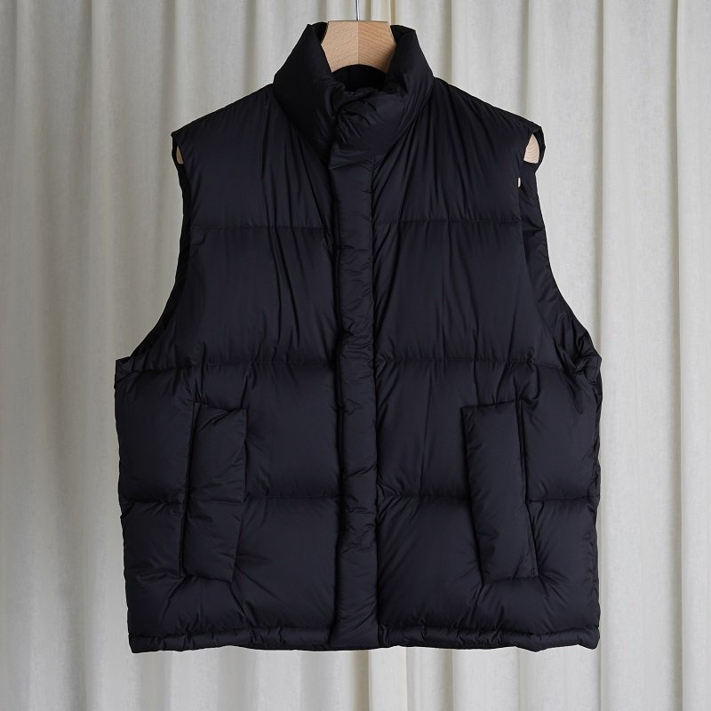 23AW】【AURALEE オーラリー】 SUPER LIGHT NYLON RIPSTOP DOWN VEST