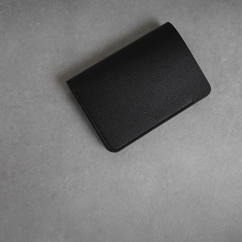 forme フォルメ】 Short wallet Tolso calf / Black - Avelia ONLINE STORE
