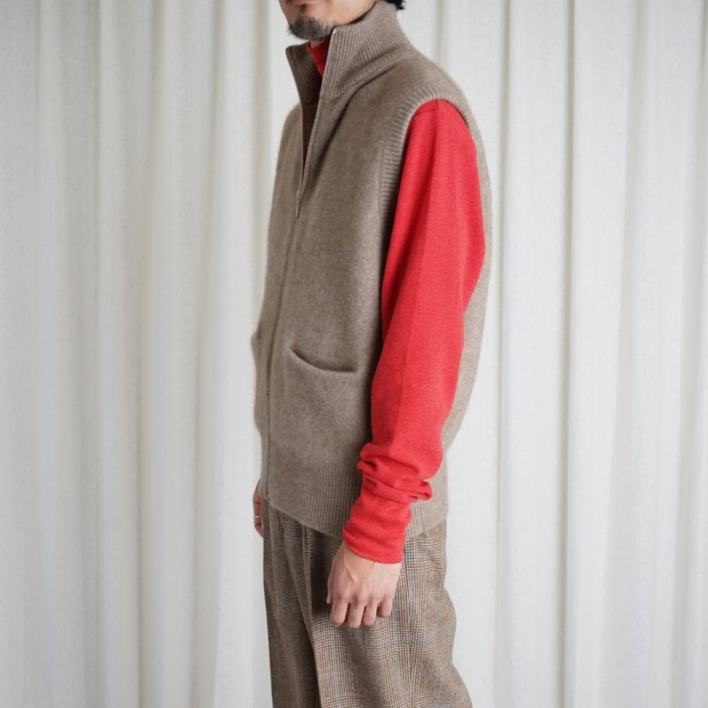 イチオリーズ 23aw MAATEE&SONS CASHEMERE 強圧縮 JIP VEST | www