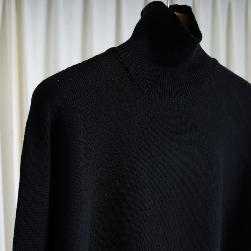 【BATONER バトナー】 SIGNATURE AGING WOOL TURTLE NECK / BLACK - Avelia ONLINE  STORE