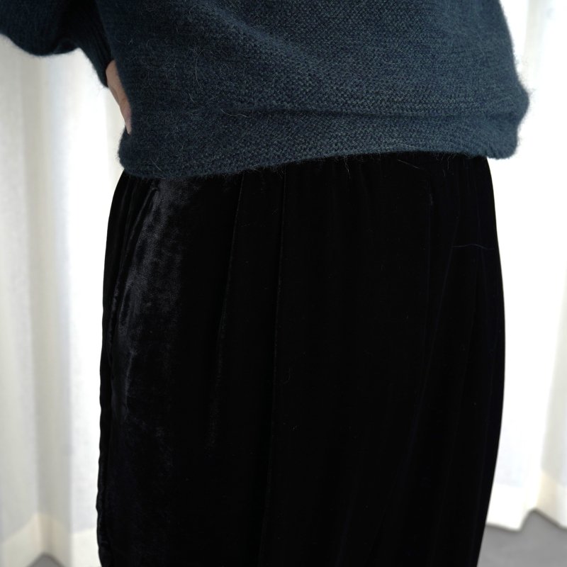 WIRROW ウィロウ】 VELVET DRAWSTRING PANTS -UNISEX- / BLACK