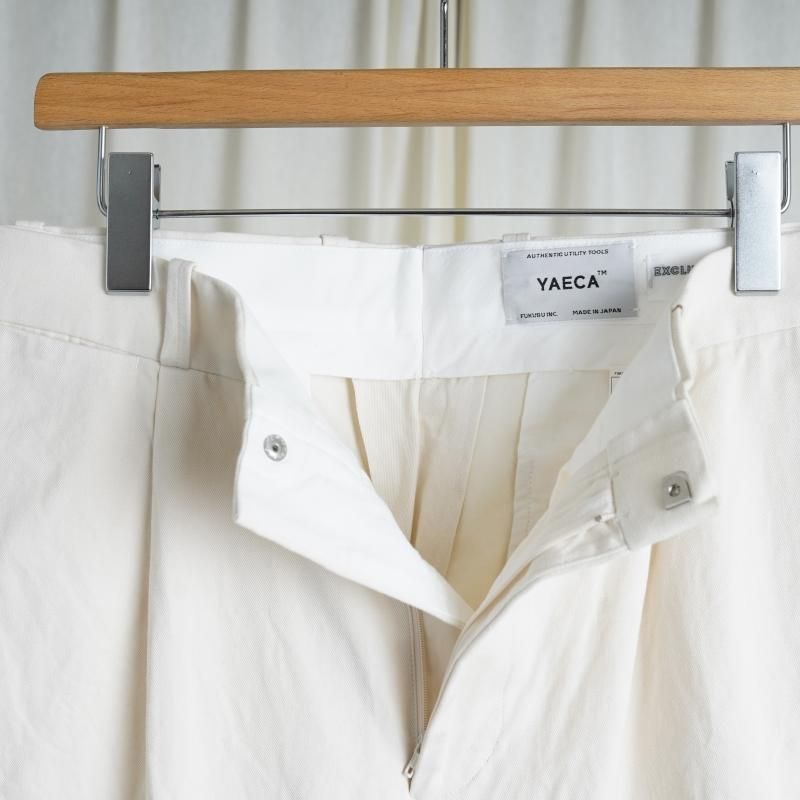 YAECA ヤエカ】 CHINO CLOTH PANTS TUCK STRAIGHT / L.BEIGE YAECA ヤエカ】 CHINO CLOTH PANTS TUCK STRAIGHT / L.BEIGE