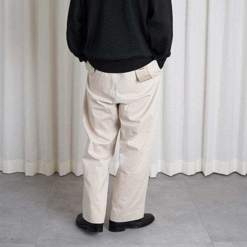 YAECA ヤエカ】 CHINO CLOTH PANTS TUCK STRAIGHT / BEIGE - Avelia 