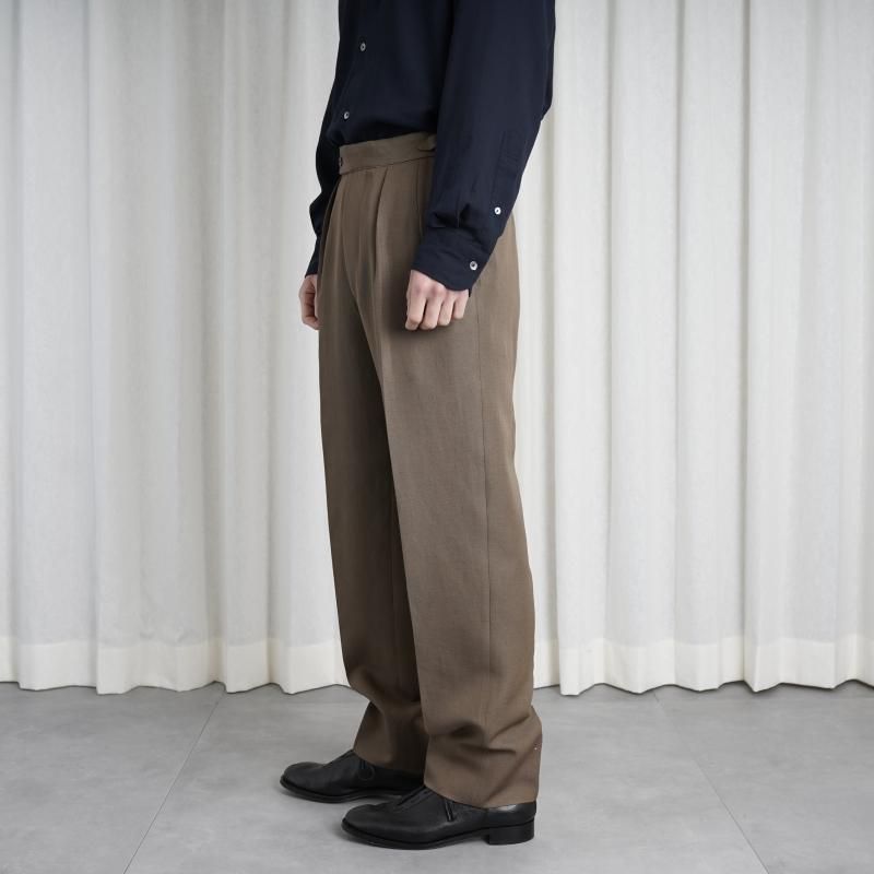HEUGN 桼 AARON 2P TAPERD WOOL LINEN / BROWN