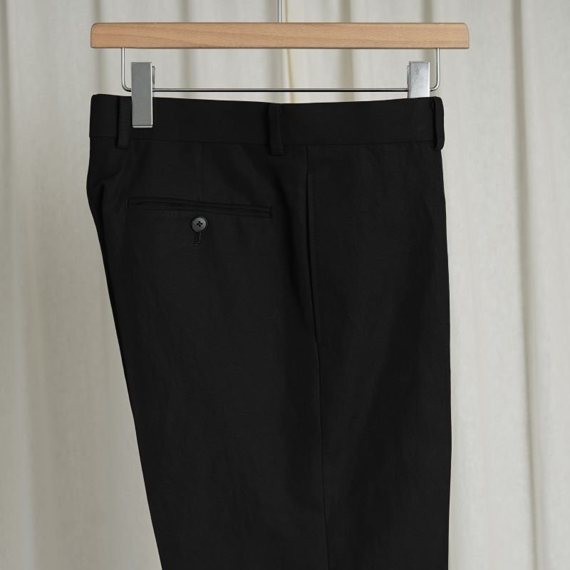 AURALEE オーラリー】 HARD TWIST FINX LINEN CHINO SLACKS / BLACK 