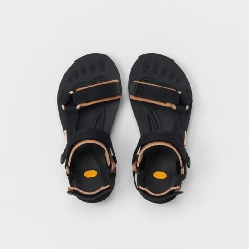 Hender Scheme ޡ webbb / BLACKNATURAL