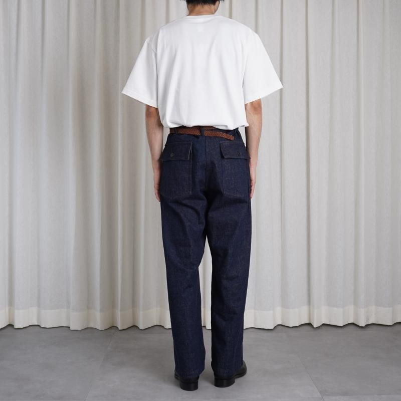 YAECA 䥨 LIKE WEAR BAKER PANTS / INDIGO