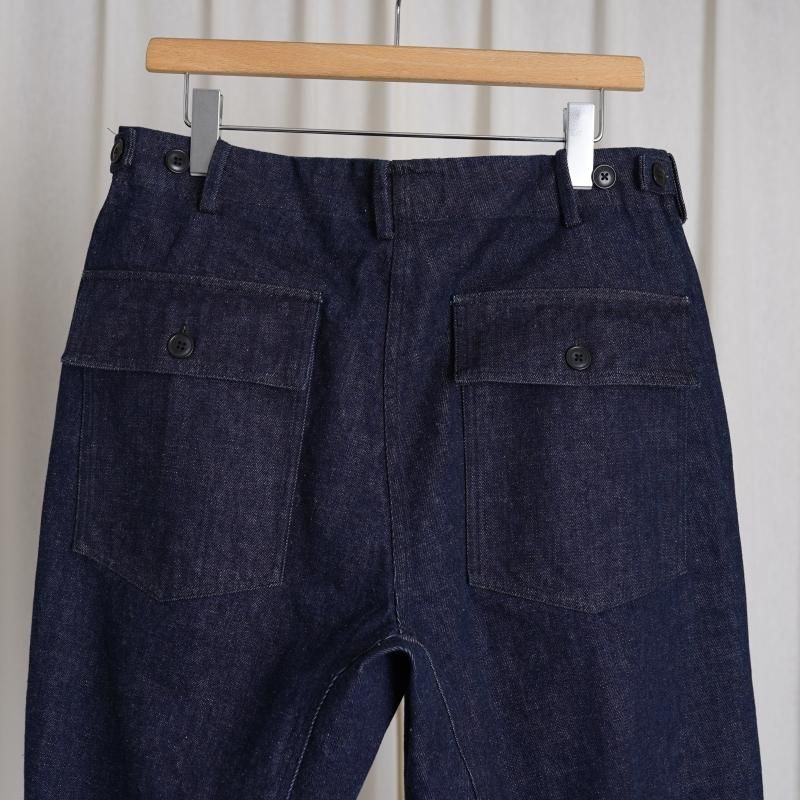 YAECA 䥨 LIKE WEAR BAKER PANTS / INDIGO