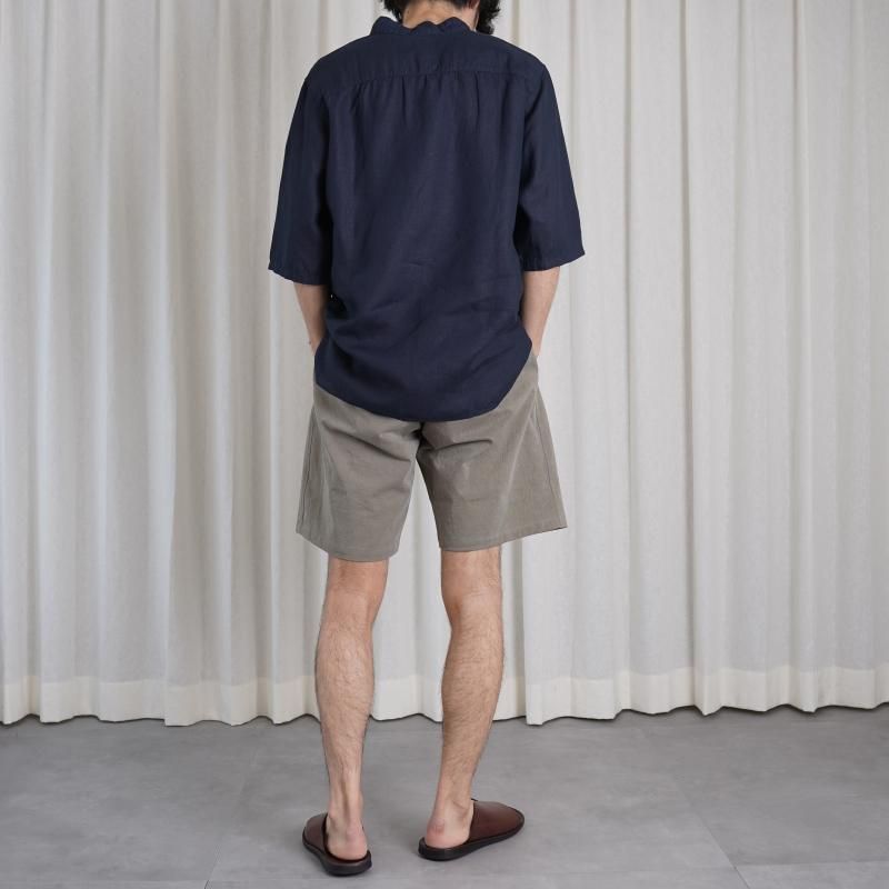 Cale   NIDOM CHINO 2 TUCK SHORTS / GRAIGE