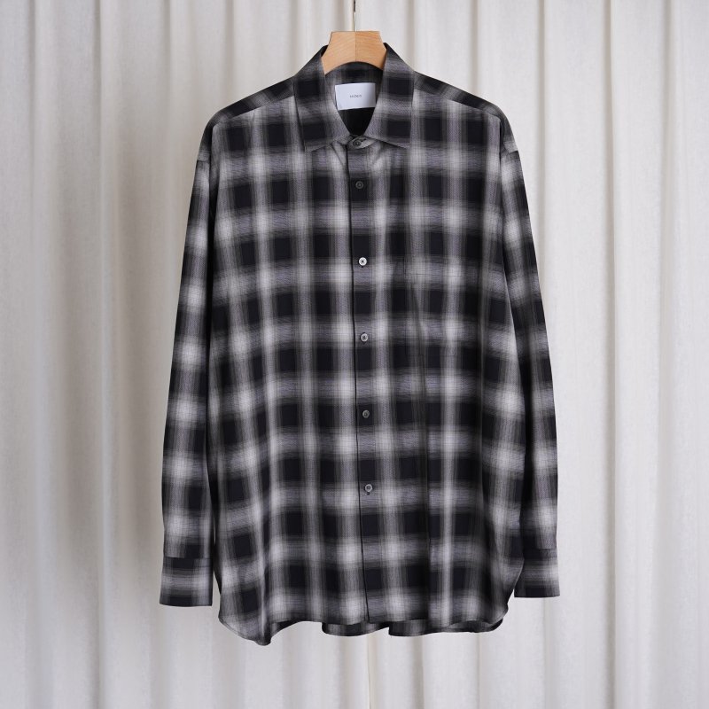 Oversized Down Pat 騒々しい Shirt ブラック