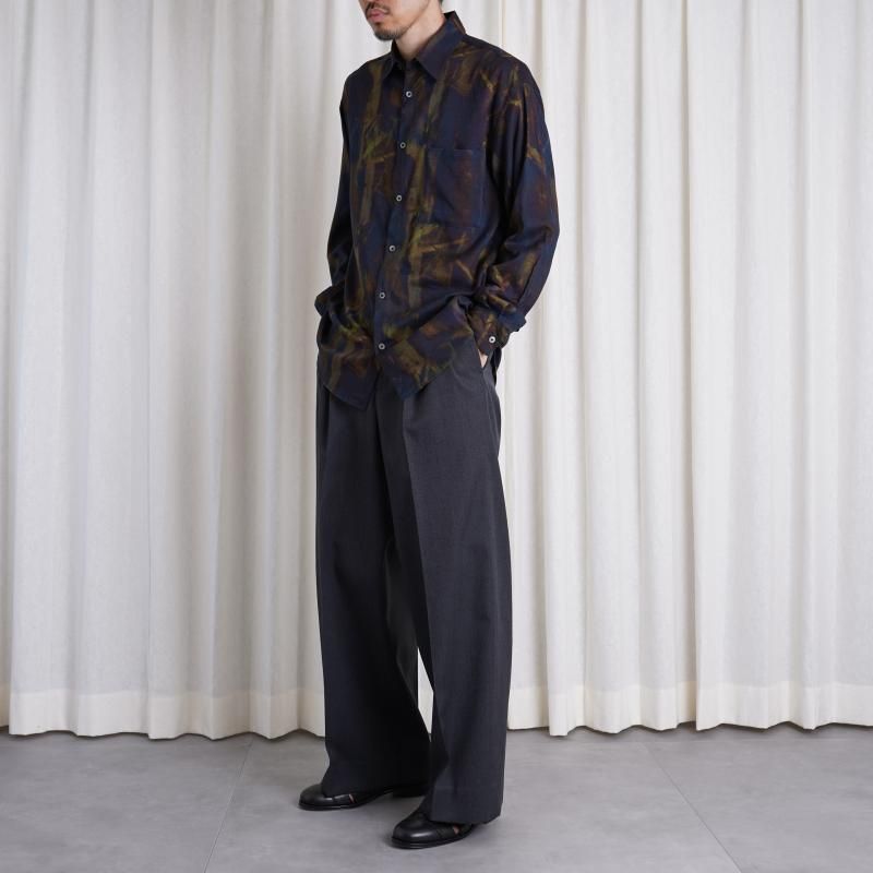YOKE 衼PATTERNED REGULAR COLLAR SHIRT / NAVY