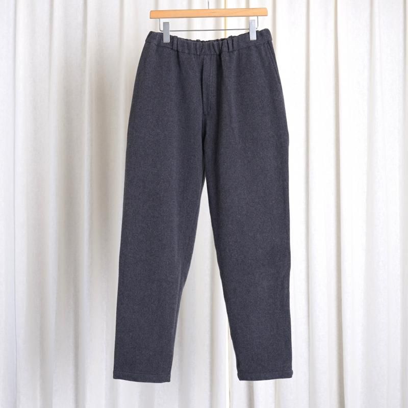 【MITTAN ミッタン】 ストレートウールブランケットパンツ / 灰