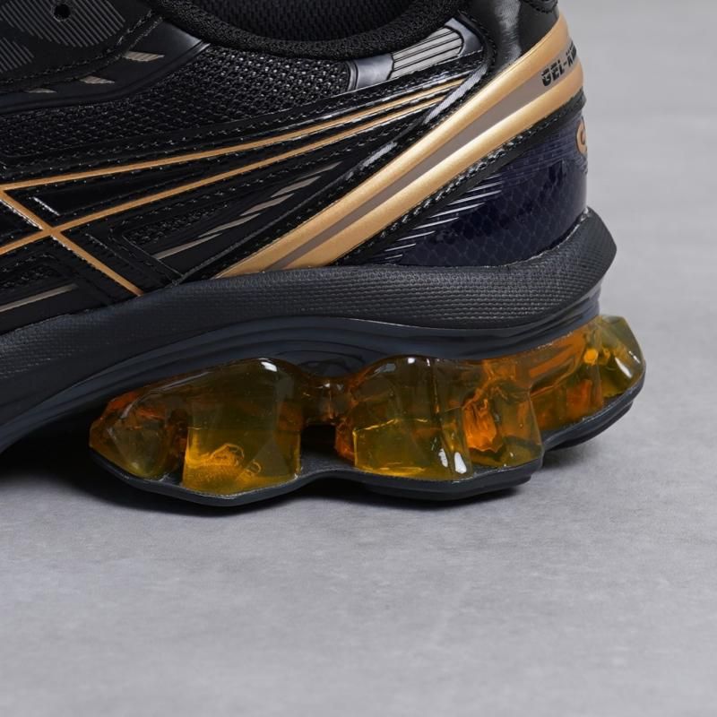  ASICS å GEL-KINETIC FLUENT / BLACKBLACK