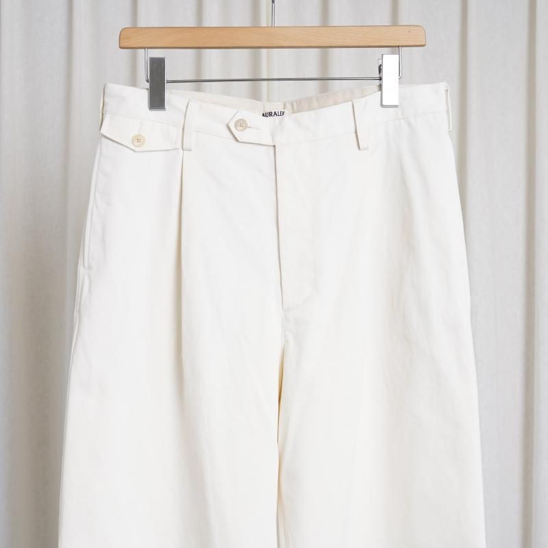 25S/SۡAURALEE ꡼ WASHED FINX CHINO ONE-TUCK PANTS / IVORY WHITE