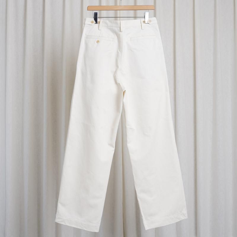 25S/SۡAURALEE ꡼ WASHED FINX CHINO ONE-TUCK PANTS / IVORY WHITE