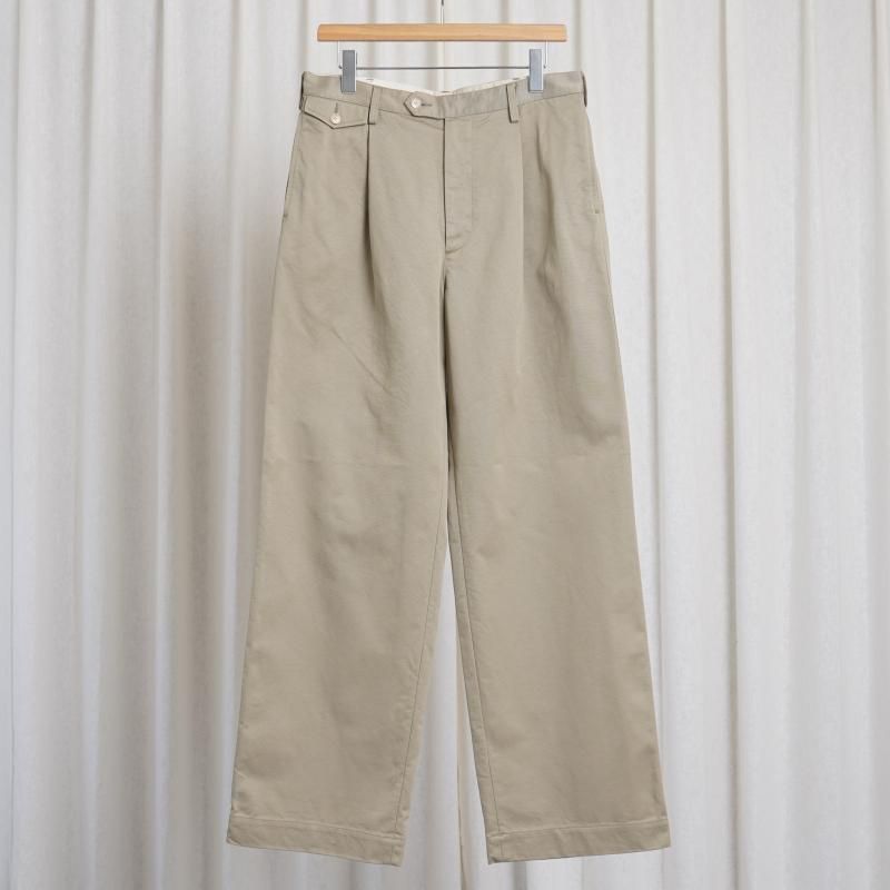 25S/SۡAURALEE ꡼ WASHED FINX CHINO ONE-TUCK PANTS / LIGHT KHAKI
