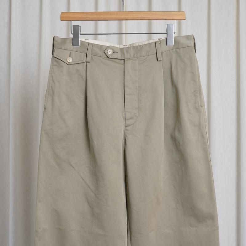 25S/SۡAURALEE ꡼ WASHED FINX CHINO ONE-TUCK PANTS / LIGHT KHAKI